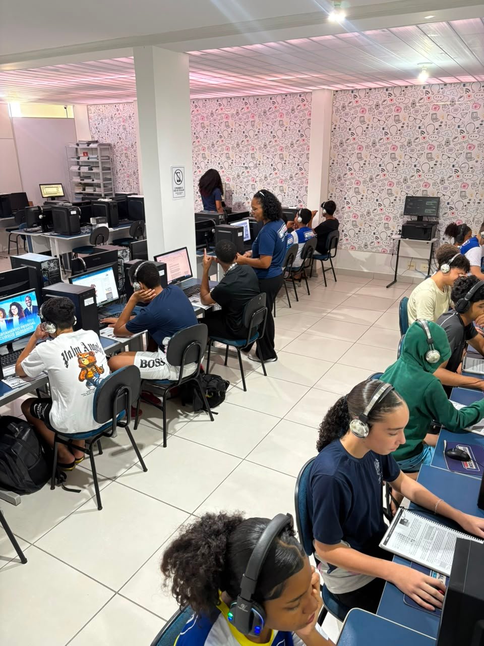 Ambiente de estudo da Visual Ponto Com